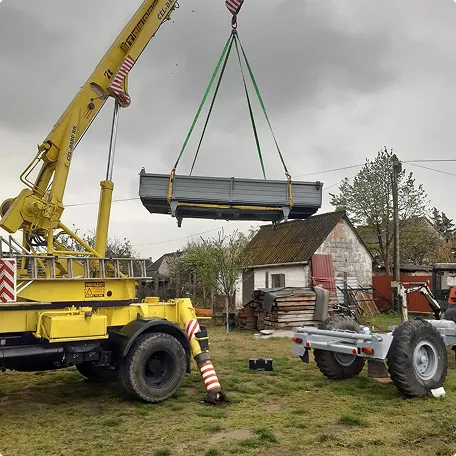 Gépalkatrész-daruzás